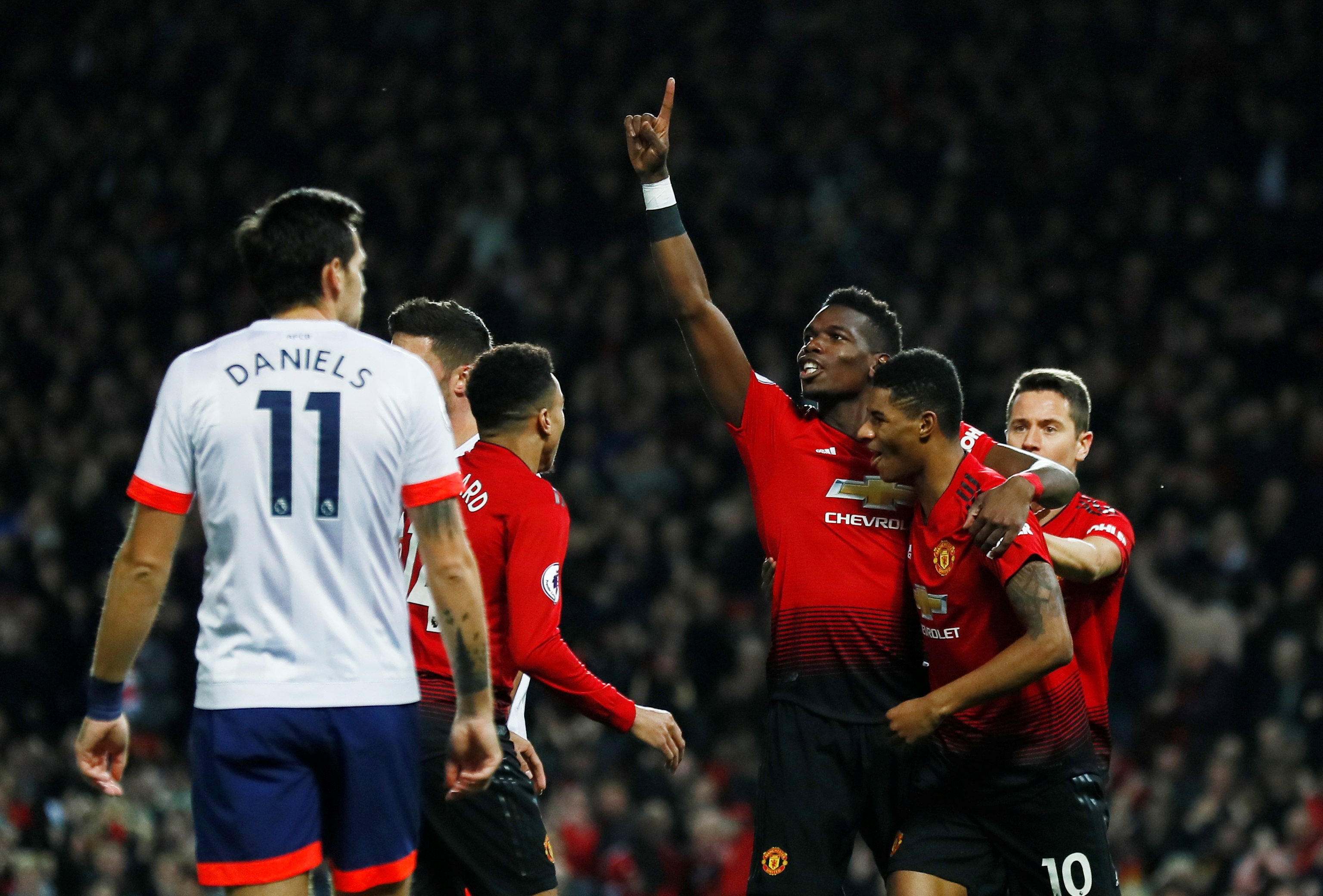 却出人意料 却出人意料